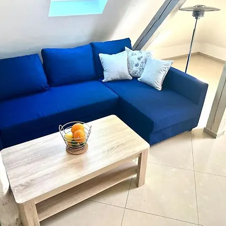 Apartament Dwupoziomowy Przy Parku Zdrojowym